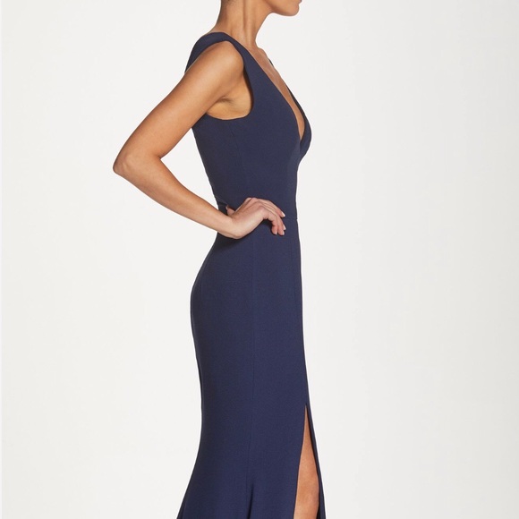 Luxe crepe gown- Dress the Population - Picture 2 of 5